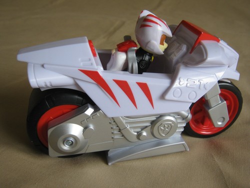 Paw patrol wildcat figure - paw,